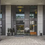 Hampton By Hilton Centre Hotel 3*