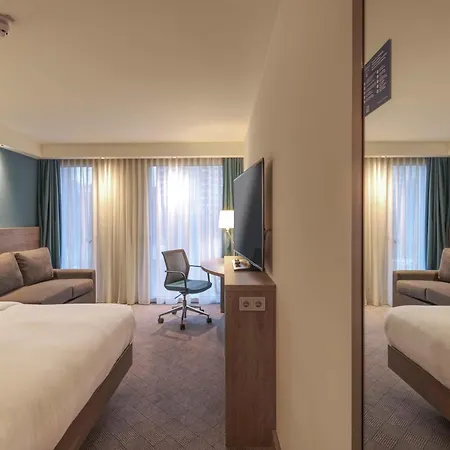 Hampton By Hilton Centre Otel Stuttgart