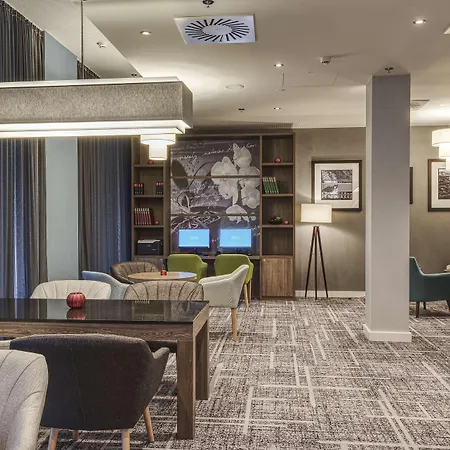 Hotell Hampton By Hilton Centre Stuttgart