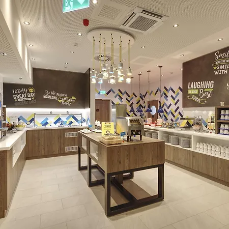 Otel Hampton By Hilton Centre Stuttgart
