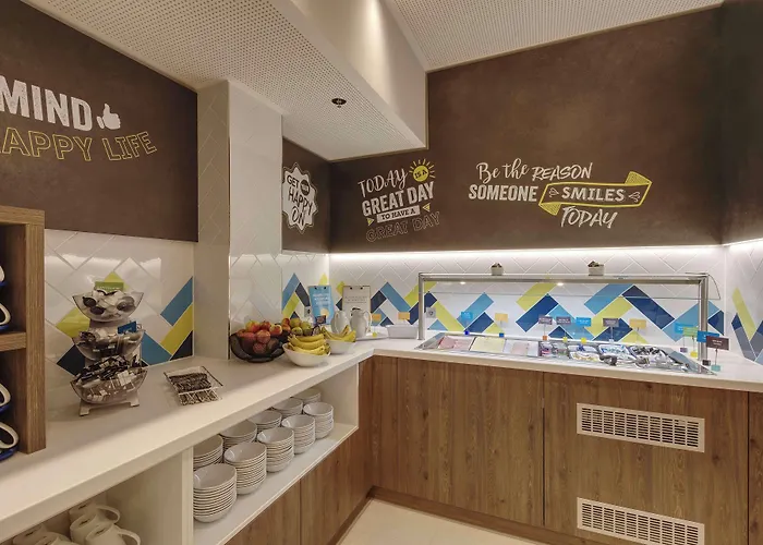 Hampton By Hilton Centre ホテル