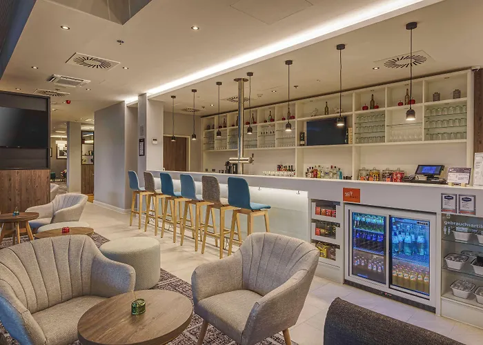 Hampton By Hilton Centre Szálloda Stuttgart