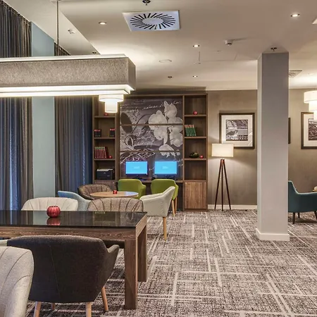 호텔 Hampton By Hilton Centre
