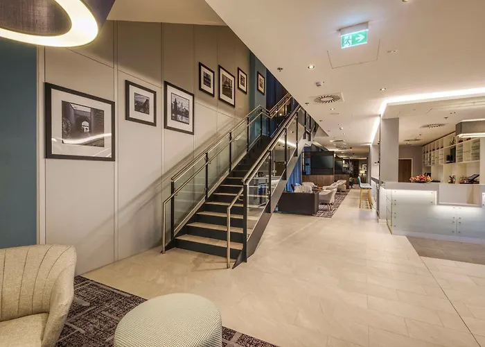 Hotel Hampton By Hilton Centre