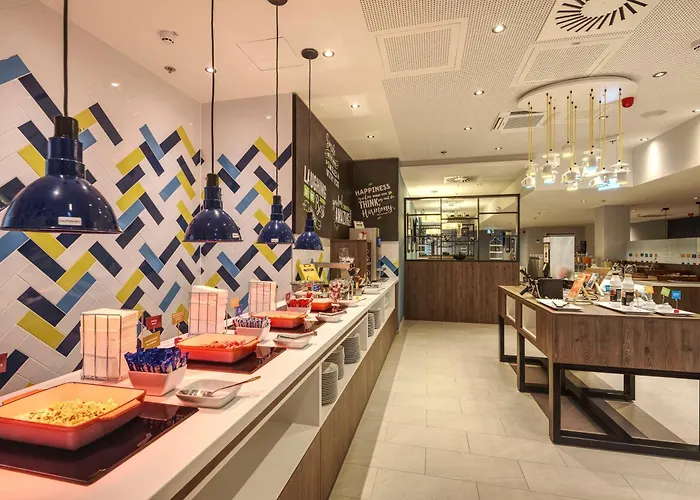 Hampton By Hilton Centre