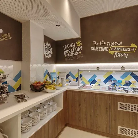 Hampton By Hilton Centre 3*