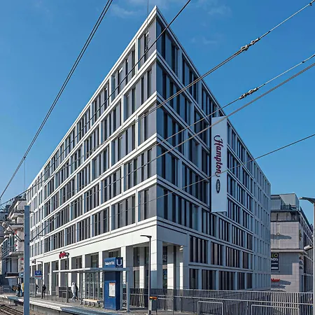 Hampton By Hilton Centre 3* Stuttgart