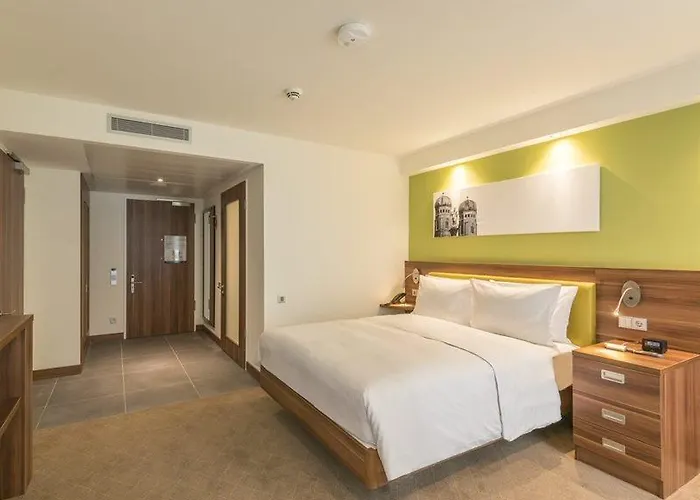 Szálloda Hampton By Hilton Centre Stuttgart