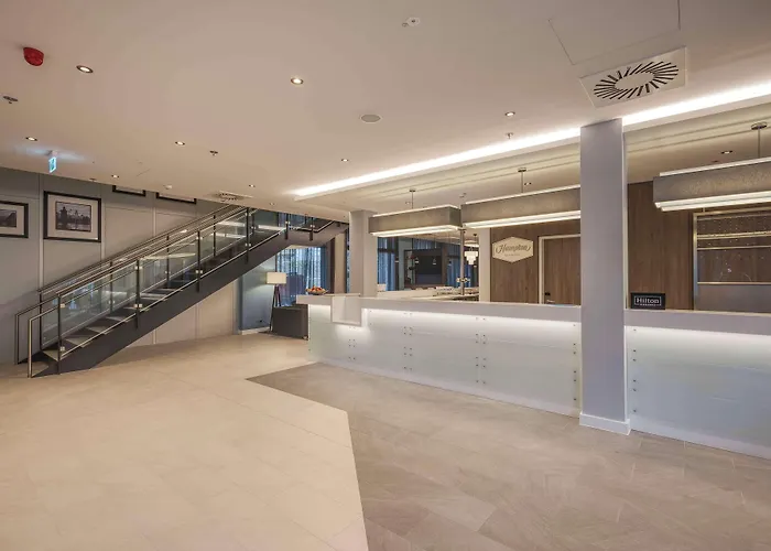 Hampton By Hilton Centre Szálloda